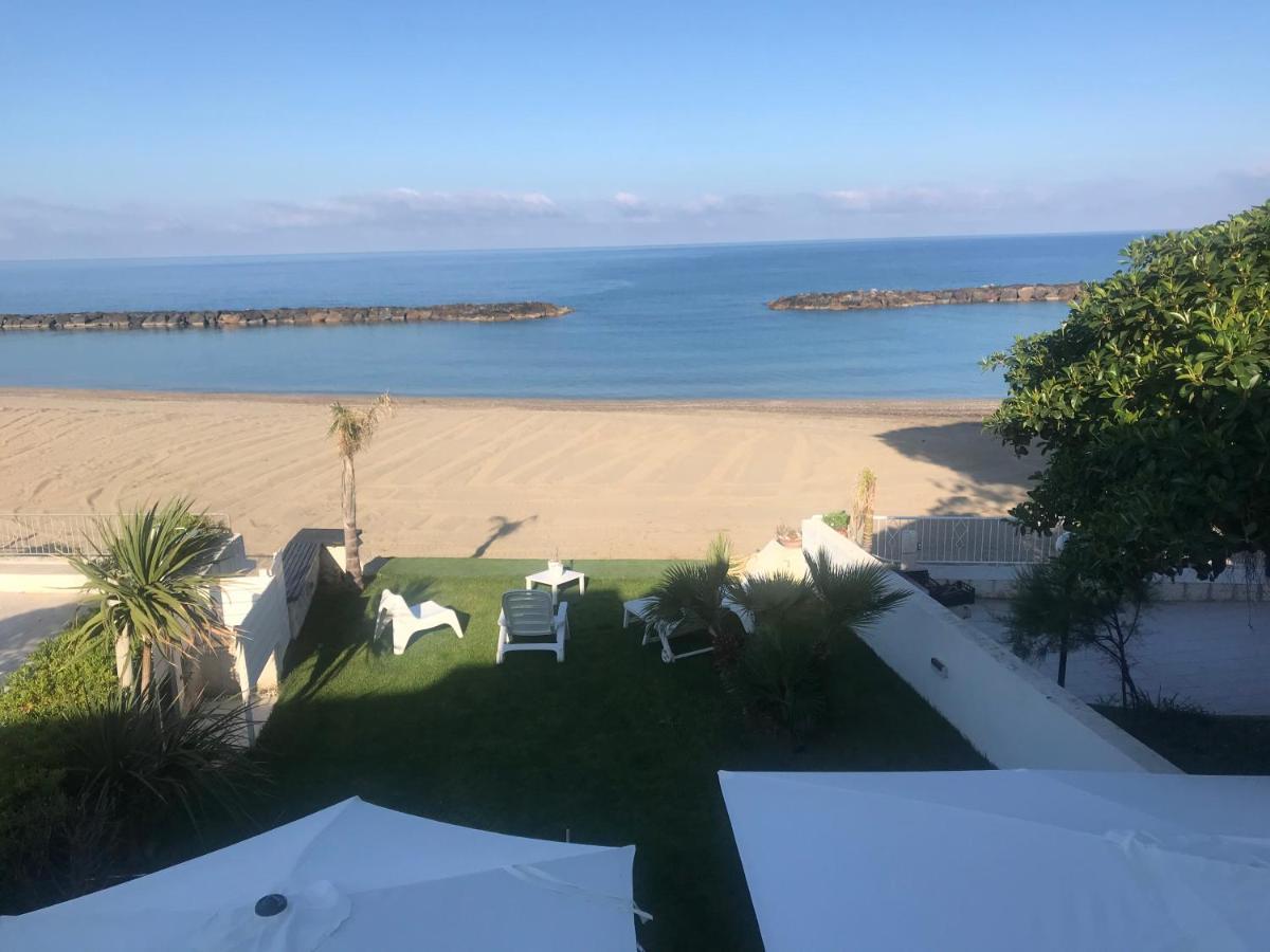 Villa A Diamante Sulla Spiaggia Belvedere Marittimo Exteriér fotografie