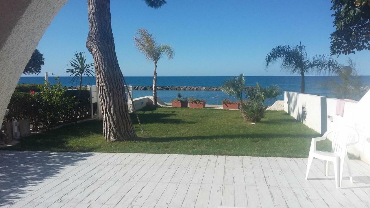 Villa A Diamante Sulla Spiaggia Belvedere Marittimo Exteriér fotografie